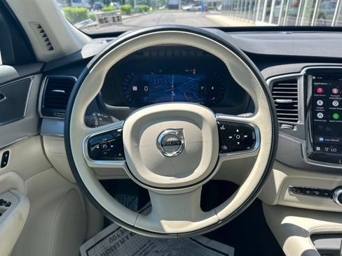 Used 2025 Volvo XC90 B5 Core w/ Climate Package AWD/4WD image 16