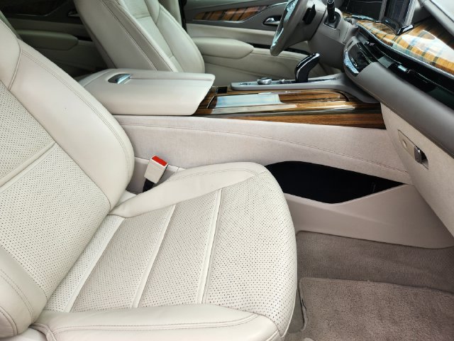 Used 2021 Cadillac Escalade ESV Sport Platinum AWD/4WD image 24