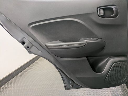 Certified 2024 Hyundai Venue Limited image 22