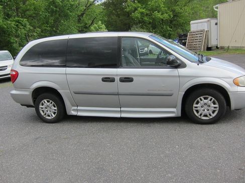 Used 2006 Dodge Grand Caravan SE w/ Popular Equipment Group I FWD image 23