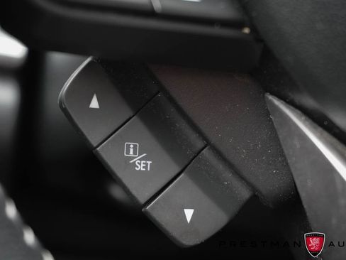 Used 2020 Subaru Impreza 2.0i Limited image 32