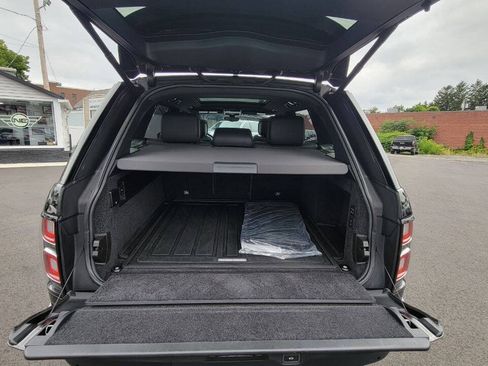 Used 2021 Land Rover Range Rover P525 Westminster Edition LWB AWD/4WD image 28
