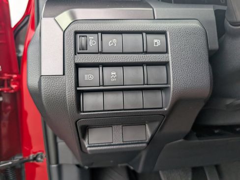 New 2026 Toyota 4Runner SR5 AWD/4WD image 23