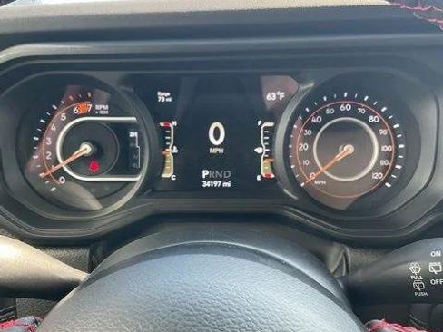 Certified 2025 Jeep Wrangler Unlimited Rubicon AWD/4WD image 16