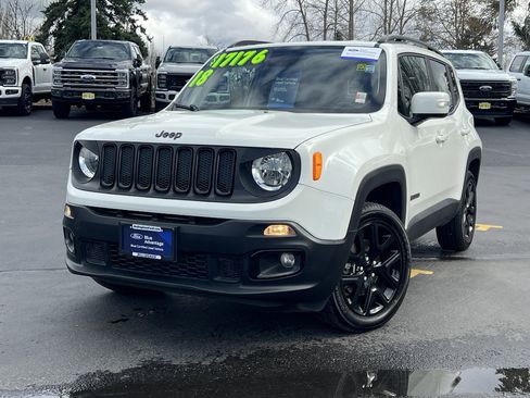 Used 2018 Jeep Renegade Altitude image 1