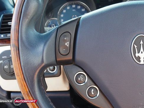 Used 2012 Maserati GranTurismo Sport image 35