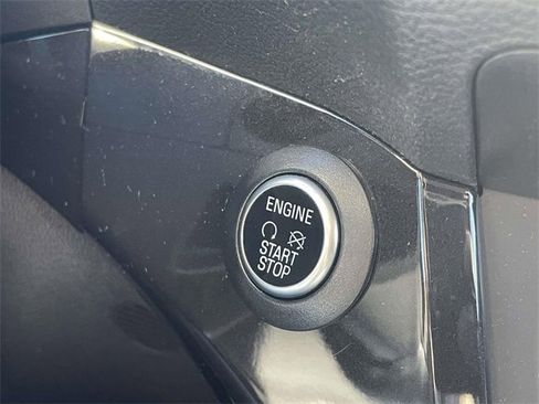 Used 2019 Ford Escape SE image 21