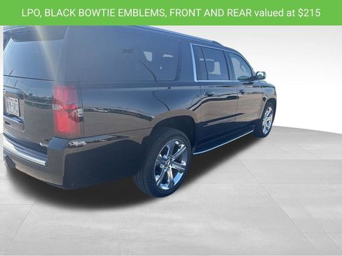 Used 2018 Chevrolet Suburban Premier AWD/4WD image 8