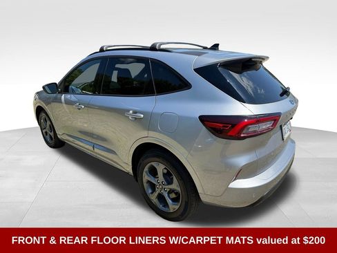 Used 2023 Ford Escape ST-Line w/ Tech Pack #1 AWD/4WD image 4