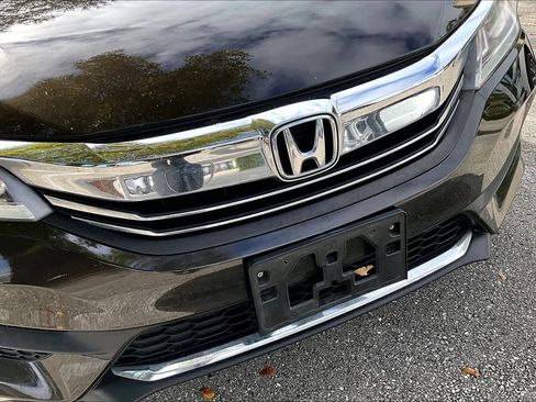 Used 2016 Honda Accord LX image 29