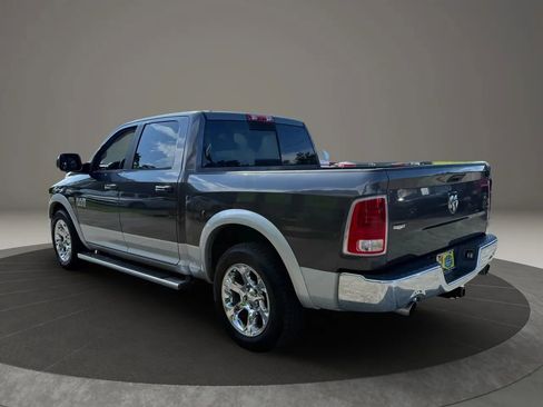 Used 2017 RAM 1500 Laramie image 5