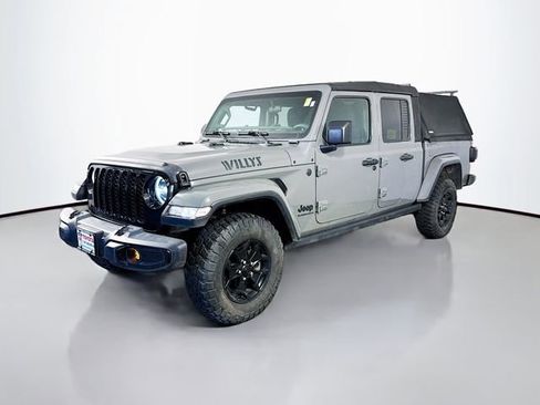 Used 2023 Jeep Gladiator Sport AWD/4WD image 2