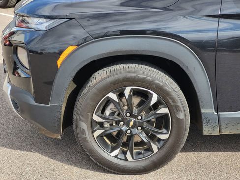 Used 2023 Chevrolet TrailBlazer LT w/ Convenience Package AWD/4WD image 10