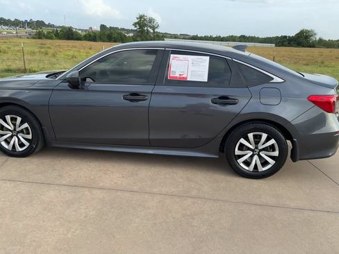Used 2023 Honda Civic LX image 6