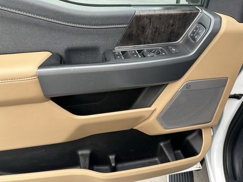 Used 2023 Ford F450 Lariat w/ Lariat Ultimate Package image 3