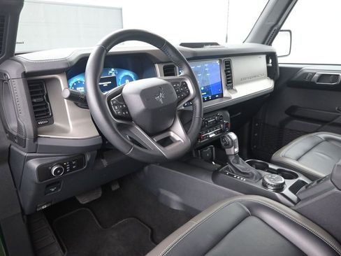 Certified 2025 Ford Bronco Outer Banks AWD/4WD image 17