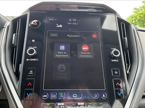 Used 2025 Subaru Crosstrek 2.5i Limited w/ Crosstrek Mirror Package AWD/4WD image 34