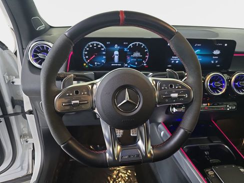 Used 2023 Mercedes-Benz GLB 35 AMG 4MATIC image 19