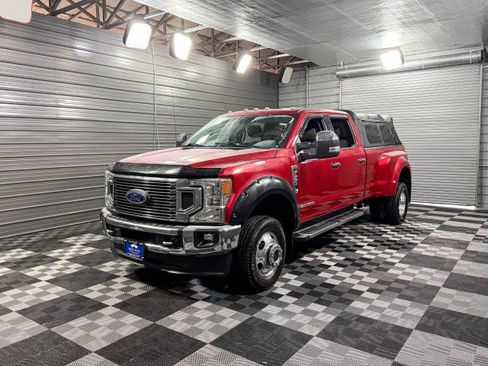 Used 2020 Ford F350 XLT w/ XLT Premium Package image 45