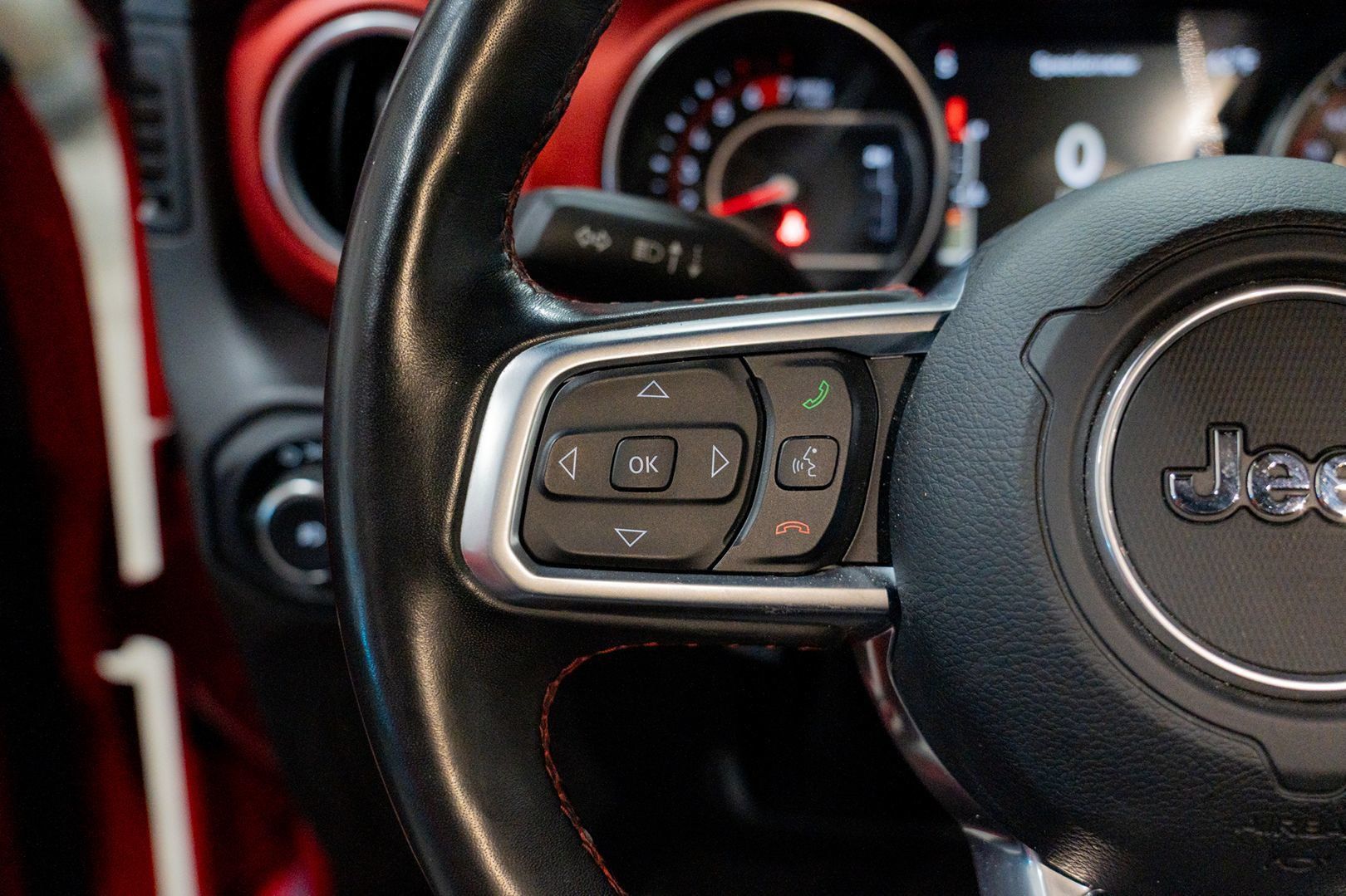 Used 2019 Jeep Wrangler Unlimited Rubicon AWD/4WD image 41