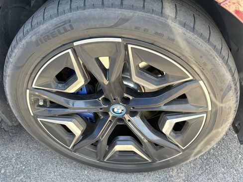Certified 2024 BMW iX xDrive50 w/ Premium Package AWD/4WD image 5