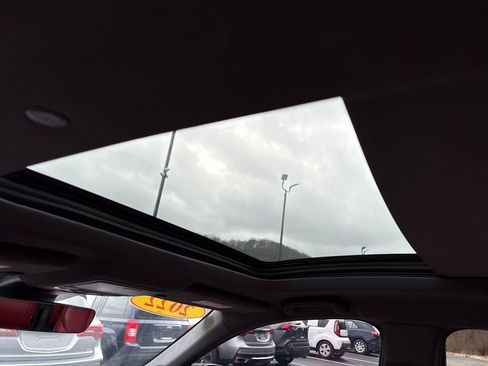 Used 2022 Acura MDX Type S image 12