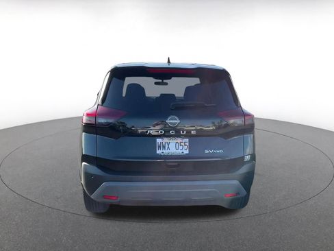 Used 2023 Nissan Rogue SV image 12