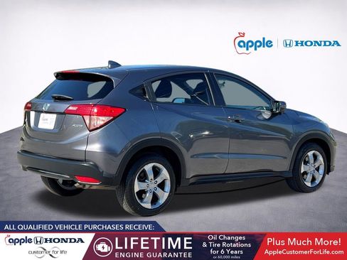 Used 2017 Honda HR-V EX image 5