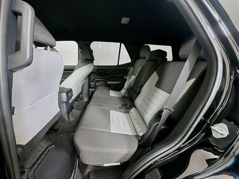 Used 2025 Toyota 4Runner TRD Off-Road image 24