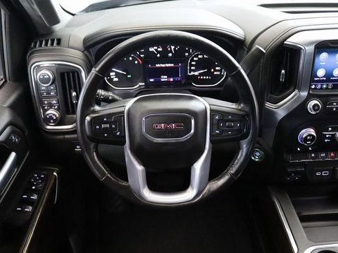 Used 2021 GMC Sierra 1500 Elevation w/ LPO, Elevation Black Package image 17