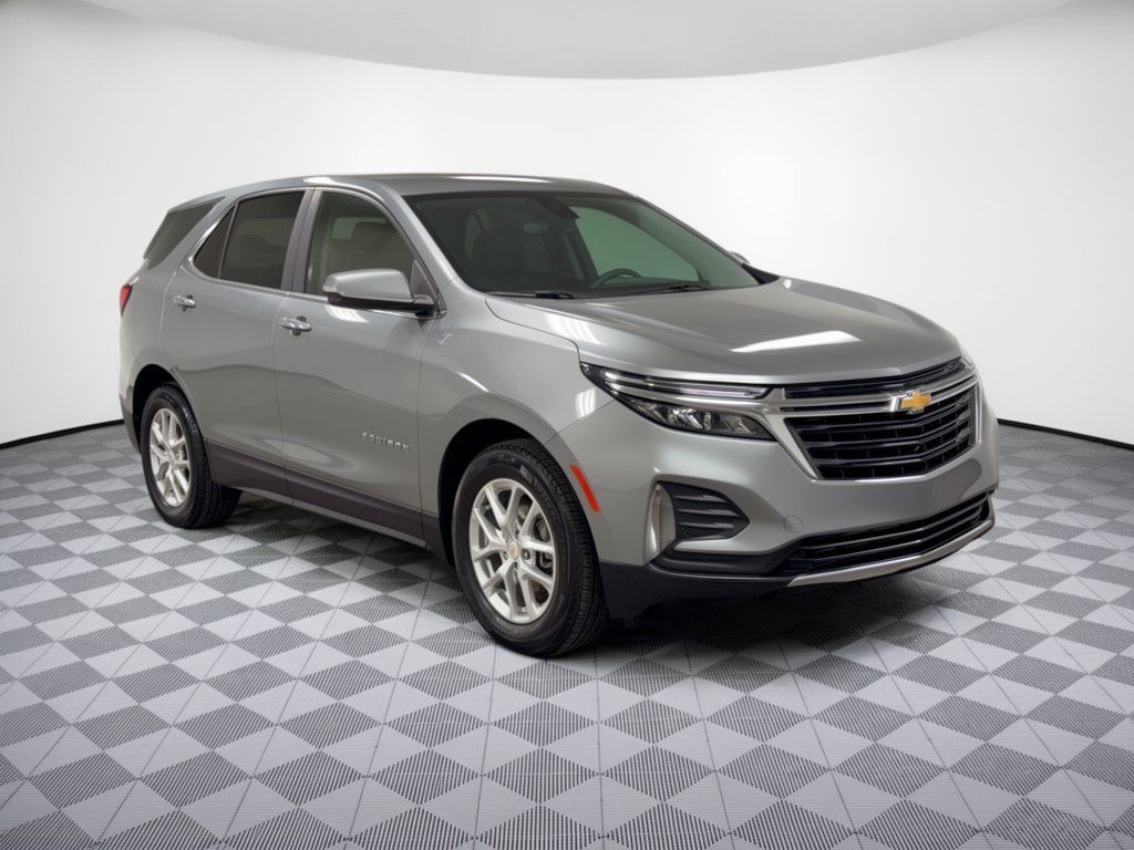 Used 2024 Chevrolet Equinox LT FWD image 7