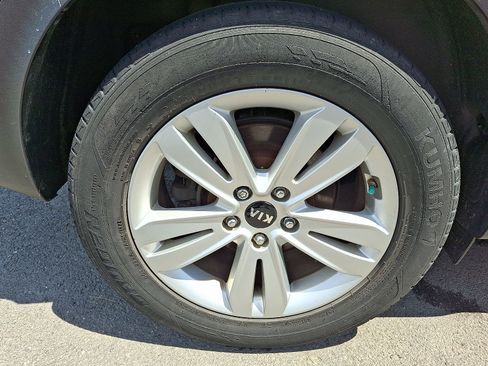 Used 2019 Kia Sportage LX AWD/4WD image 7