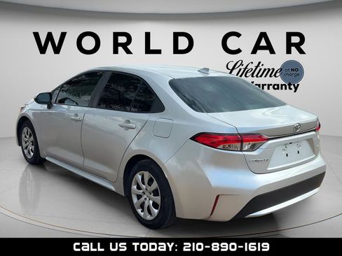Used 2021 Toyota Corolla LE FWD image 5
