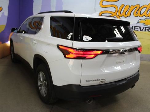 Used 2022 Chevrolet Traverse LT AWD/4WD image 6