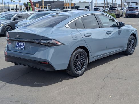 New 2026 Nissan Sentra SV image 2