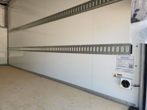 New 2025 Chevrolet Express 3500 w/ Power Convenience Package image 32