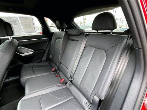 Used 2022 Audi Q3 2.0T Premium Plus w/ Premium Plus Package image 15