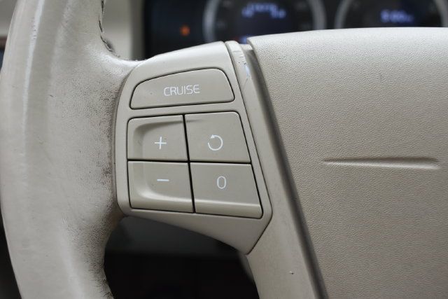 Used 2010 Volvo XC70 3.2 AWD/4WD image 22