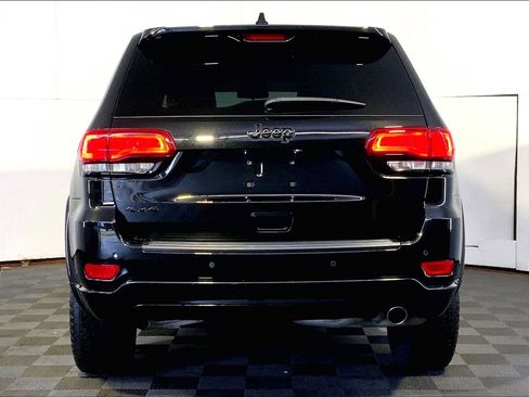 Used 2021 Jeep Grand Cherokee Laredo X AWD/4WD image 6