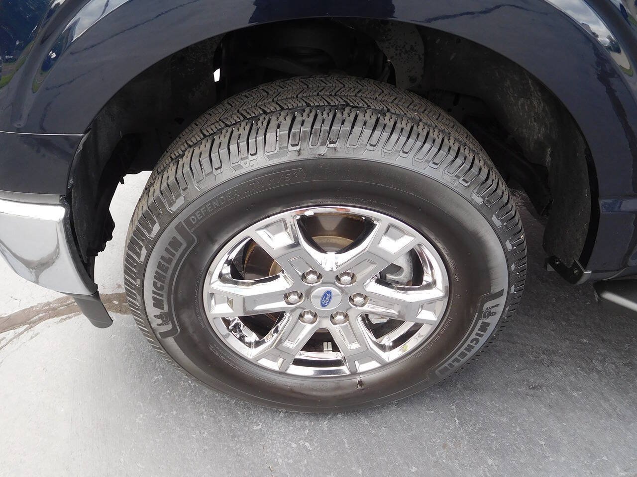 Used 2022 Ford F150 XLT w/ Equipment Group 302A High AWD/4WD image 9
