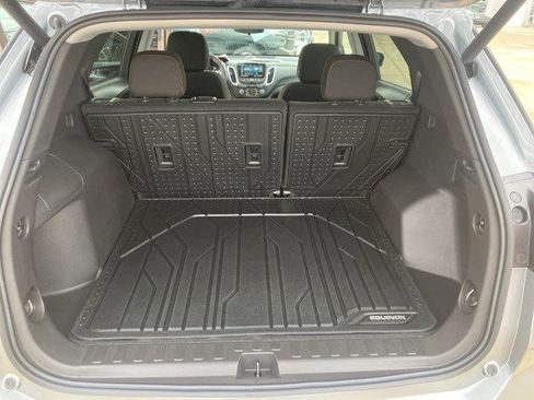 Used 2024 Chevrolet Equinox LT image 24