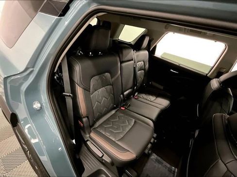 New 2026 Nissan Pathfinder Platinum AWD/4WD image 36