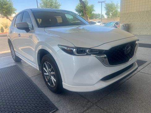 Used 2025 MAZDA CX-5 AWD 2.5 S w/ Preferred Package image 2