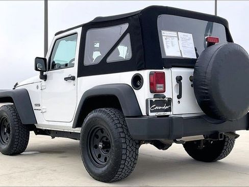 Used 2013 Jeep Wrangler Sport image 15