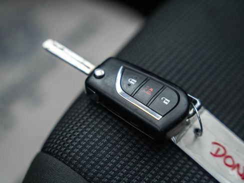 Certified 2025 Toyota RAV4 LE AWD/4WD image 44