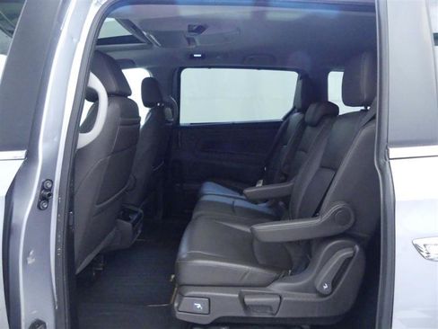 Used 2021 Honda Odyssey Touring image 24