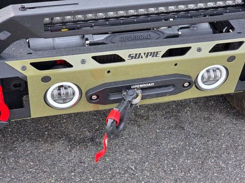 Used 2025 Jeep Wrangler Sport S image 7