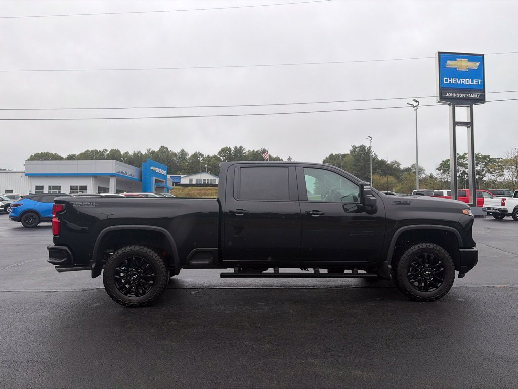 New 2026 Chevrolet Silverado 2500 LT w/ Trail Boss Package AWD/4WD image 9
