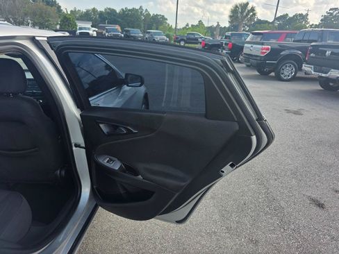 Used 2016 Chevrolet Malibu LS FWD image 12