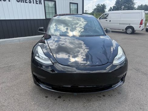 Used 2019 Tesla Model 3 Long Range RWD image 4